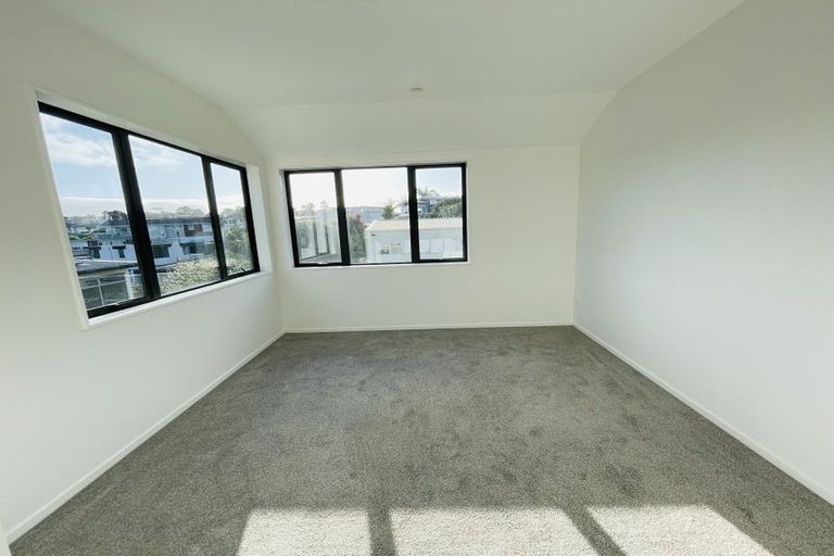 Photo of property in 48a Sunrise Avenue, Mount Maunganui, 3116