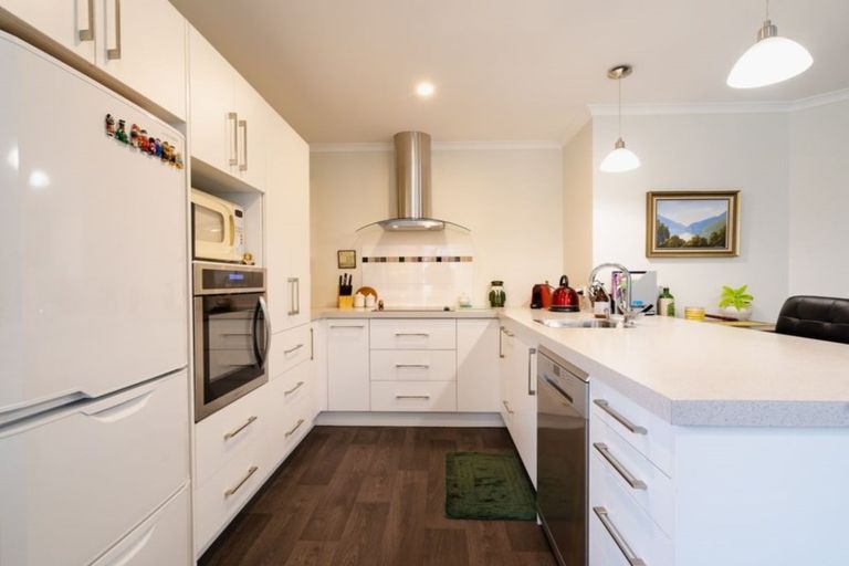 Photo of property in 21a Queens Drive, Saint Kilda, Dunedin, 9012