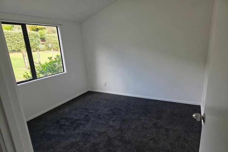 Photo of property in 315 Muriwai Road, Waimauku, 0881