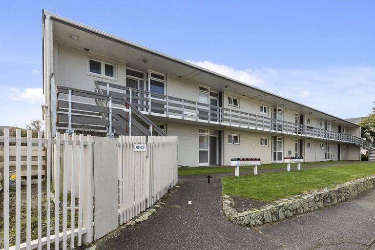 Photo of property in 3/35 Campbell Terrace, Petone, Lower Hutt, 5012