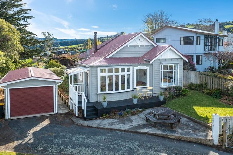 Photo of property in 28 Hill Road, Warrington, Waikouaiti, 9471