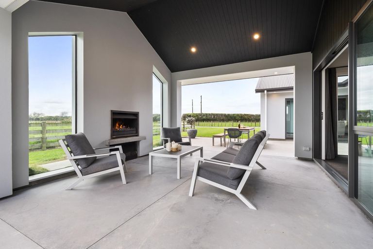 Photo of property in 170 Shirriffs Road, Awapuni, Palmerston North, 4412