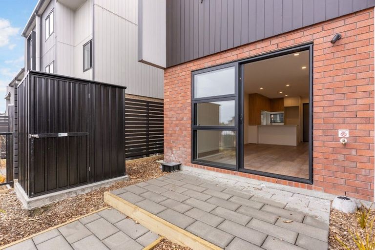 Photo of property in 74 Selo Street, Glen Eden, Auckland, 0602