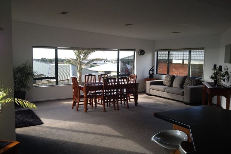 Photo of property in 93 Parklands Avenue, Bell Block, New Plymouth, 4312