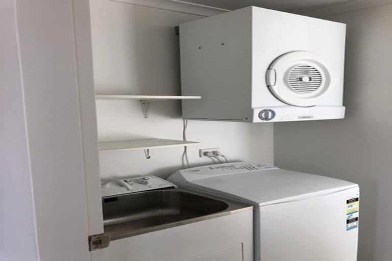 Photo of property in 11 Lancaster Street, Karori, Wellington, 6012