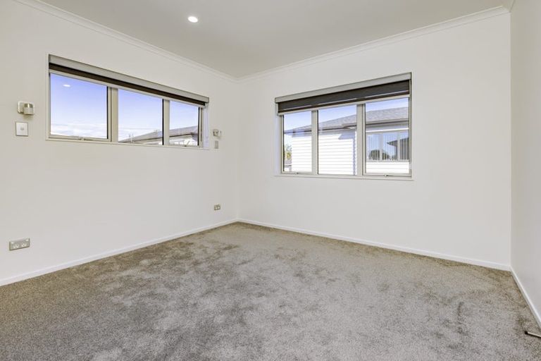 Photo of property in 40a Alma Crescent, Papakura, 2110