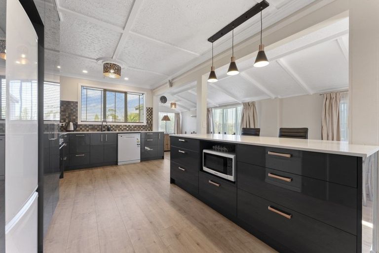 Photo of property in 144 Pembroke Street, Westown, New Plymouth, 4310