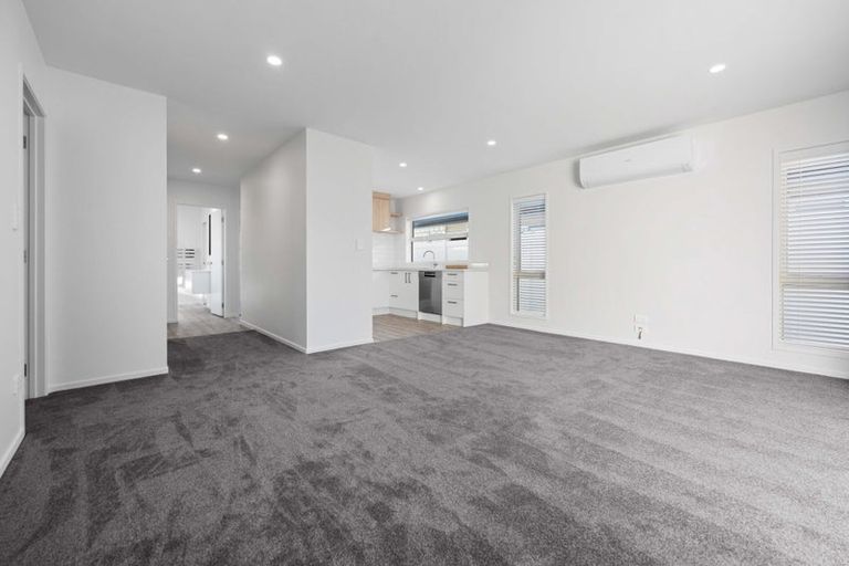 Photo of property in 2/45 Houchens Road, Glenview, Hamilton, 3206