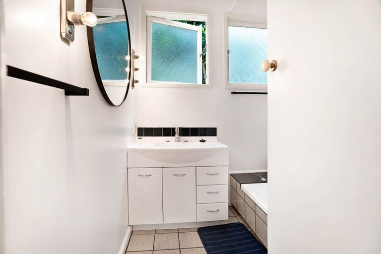 Photo of property in 57 Campbell Street, Nelson South, Nelson, 7010