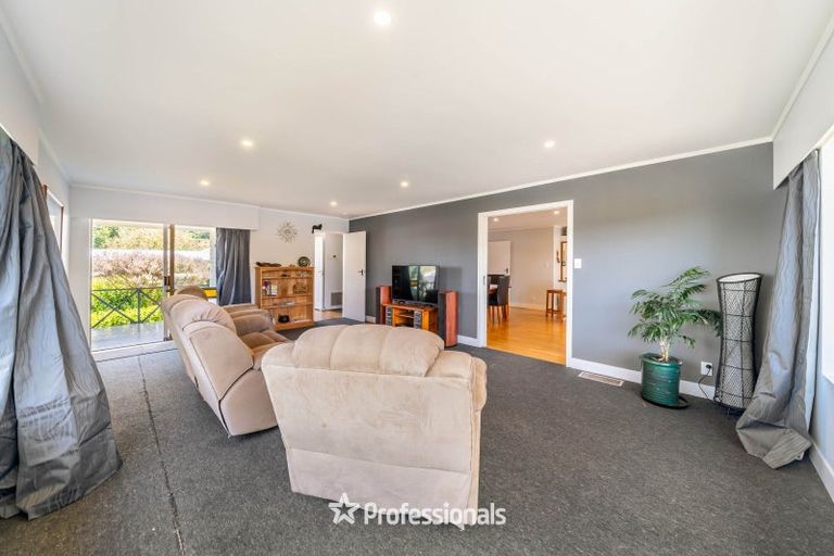 Photo of property in 3 Utah Grove, Totara Park, Upper Hutt, 5018