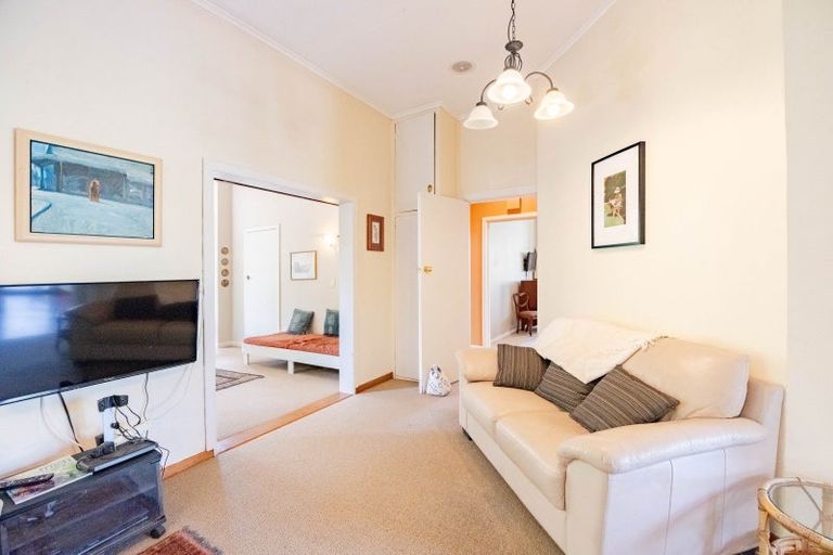 Photo of property in 5 Petersen Place, Waipukurau, 4200