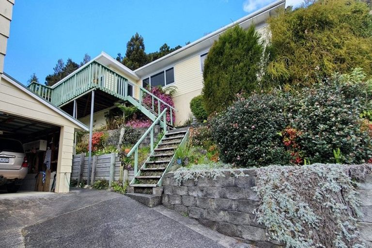 Photo of property in 38 Joyces Road, Paihia, 0200