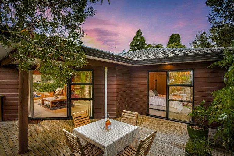Photo of property in 73e Konini Road, Titirangi, Auckland, 0604
