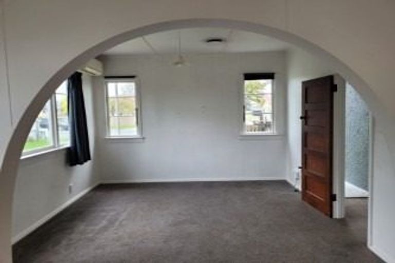 Photo of property in 501 Grove Road, Mayfair, Hastings, 4122