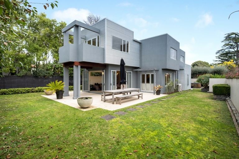 Photo of property in 11c Selwyn Road, Havelock North, 4130