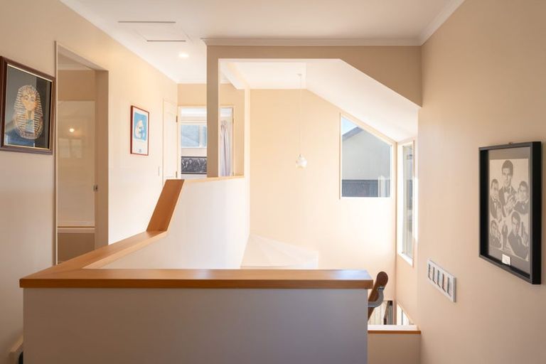 Photo of property in 2 Sandybrow, Churton Park, Wellington, 6037