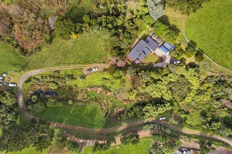 Photo of property in 261 Taurangaruru Road, Karioitahi, Waiuku, 2683