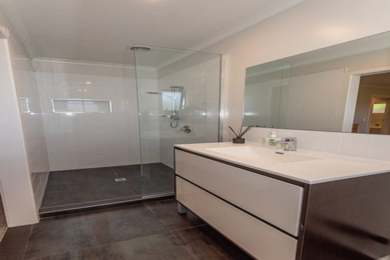 Photo of property in 9b Kain Avenue, Fenton Park, Rotorua, 3010