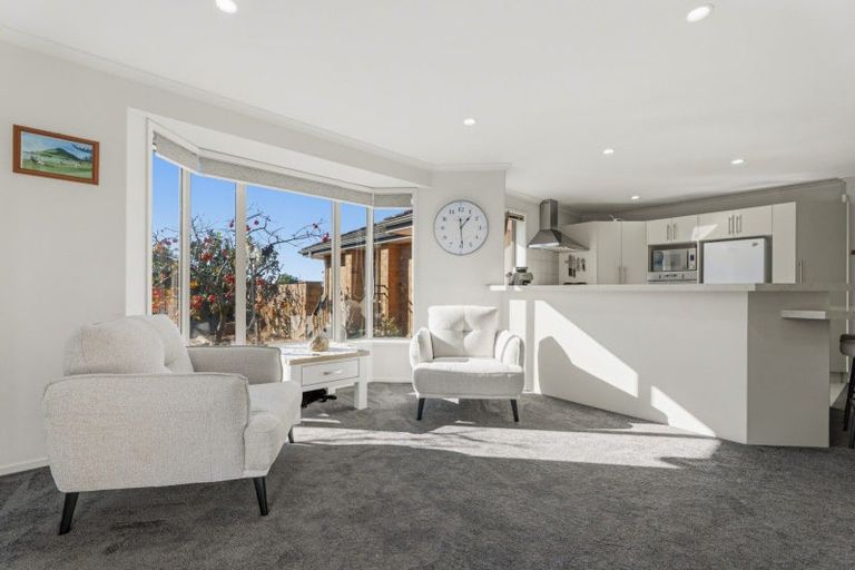 Photo of property in 120 Doncaster Drive, Papamoa Beach, Papamoa, 3118