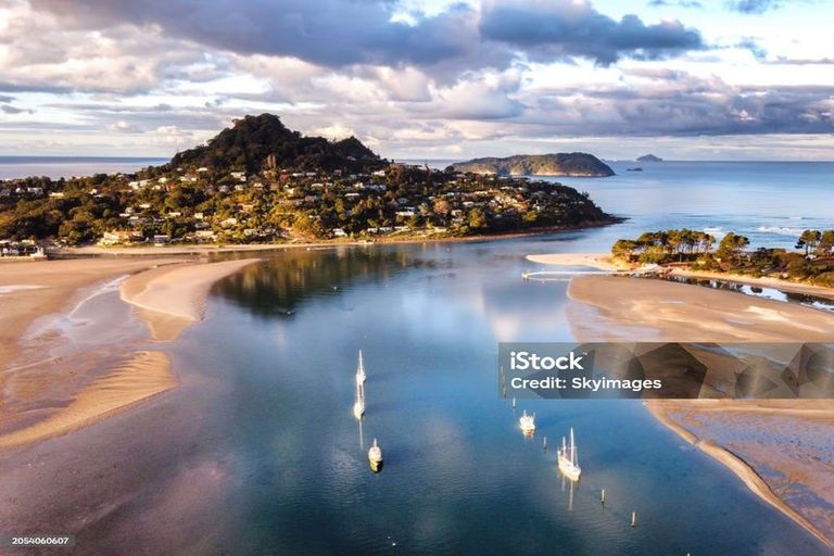 Photo of property in 12 Norfolk Place, Tairua, 3508