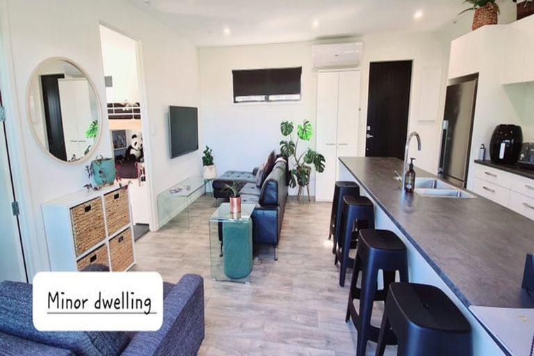 Photo of property in 46 Harry Dreadon Road, Opaheke, Papakura, 2584