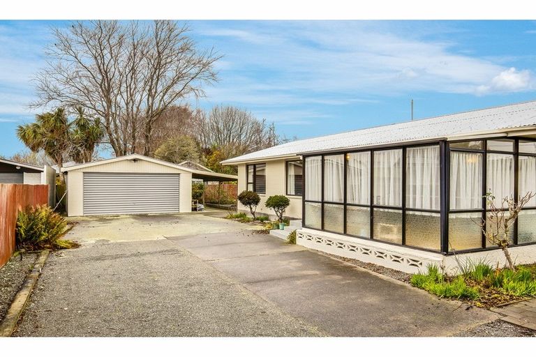 Photo of property in 16a Fenhall Street, Russley, Christchurch, 8042