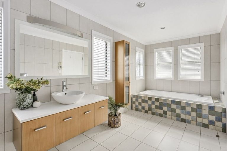 Photo of property in 155 Amelia Place, Leamington, Cambridge, 3432