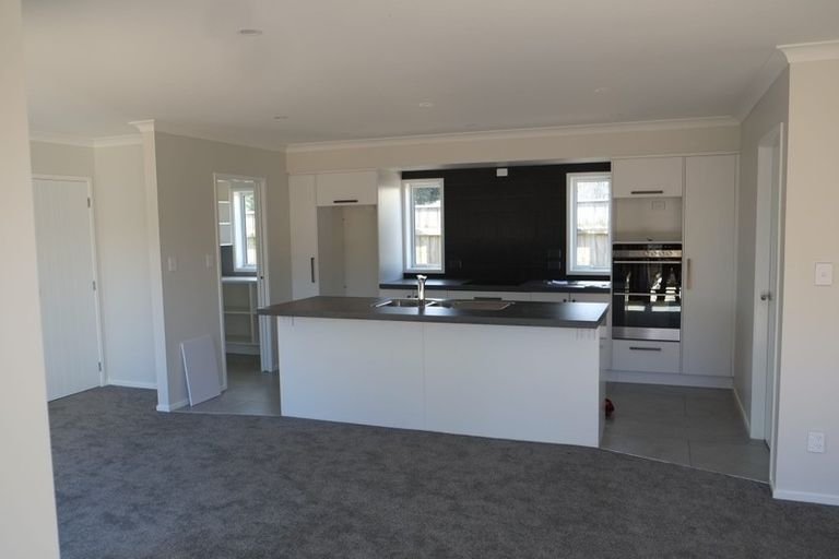 Photo of property in 7b Tawa Street, Waikanae, 5036