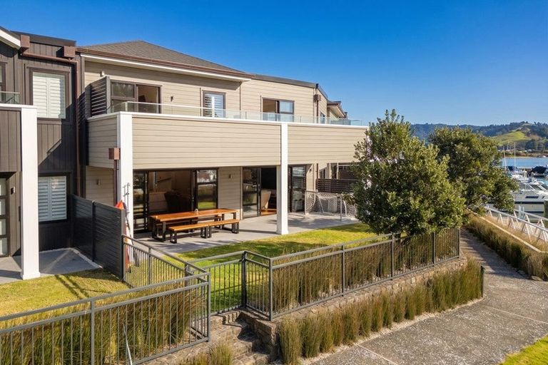 Photo of property in 16/6 The Marina, Tairua, 3508