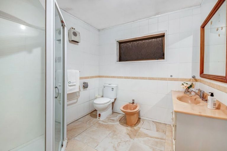 Photo of property in 247a Royal Road, Massey, Auckland, 0614