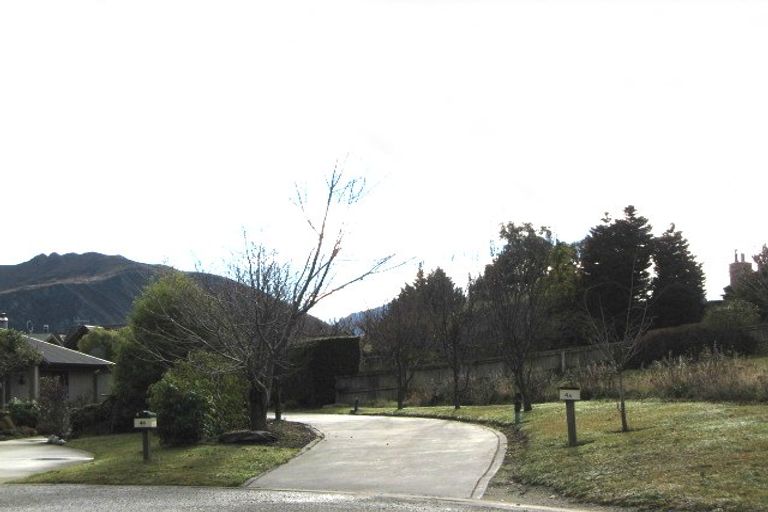 Photo of property in 4a Roto Place, Wanaka, 9305