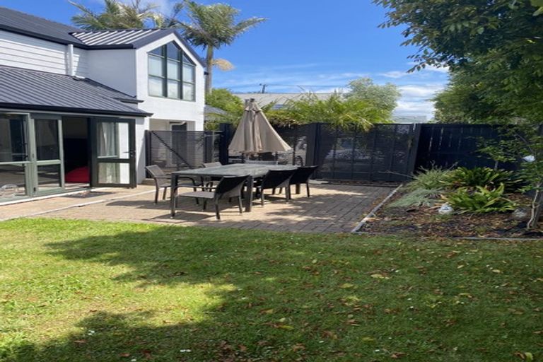 Photo of property in 47a Moa Road, Point Chevalier, Auckland, 1022