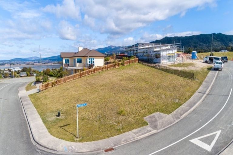 Photo of property in 1 Portland Place, Kaiteriteri, Motueka, 7197