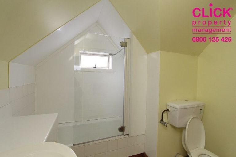 Photo of property in 1074 George Street, North Dunedin, Dunedin, 9016