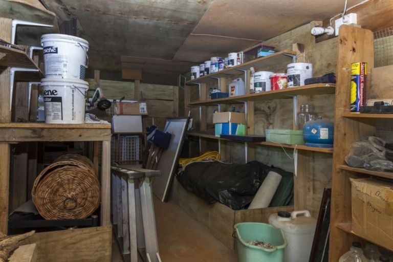 Photo of property in 106 Cannon Hill Crescent, Mount Pleasant, Christchurch, 8081