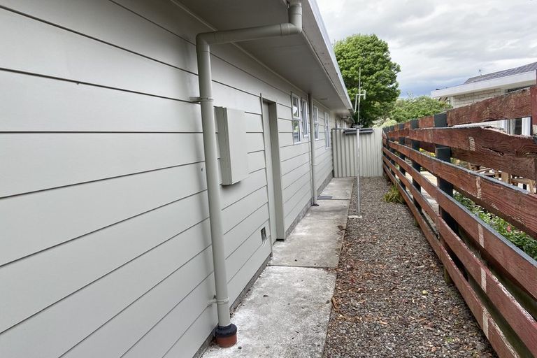 Photo of property in 79a Churchill Avenue, Hokowhitu, Palmerston North, 4410