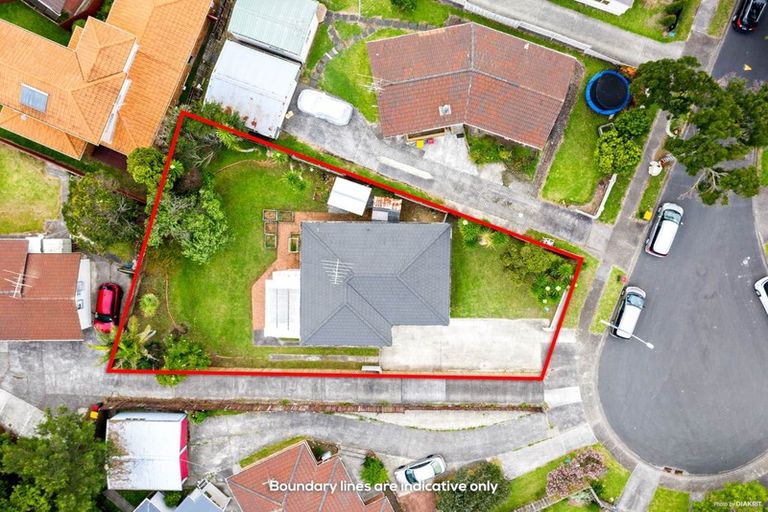 Photo of property in 9 Tangelo Place, Bucklands Beach, Auckland, 2012