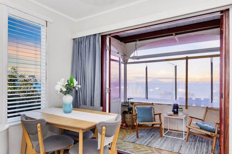 Photo of property in 39 Harbour View Road, Omokoroa, 3114