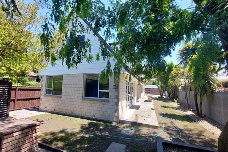 Photo of property in 10 Bishopsworth Street, Hillsborough, Christchurch, 8022