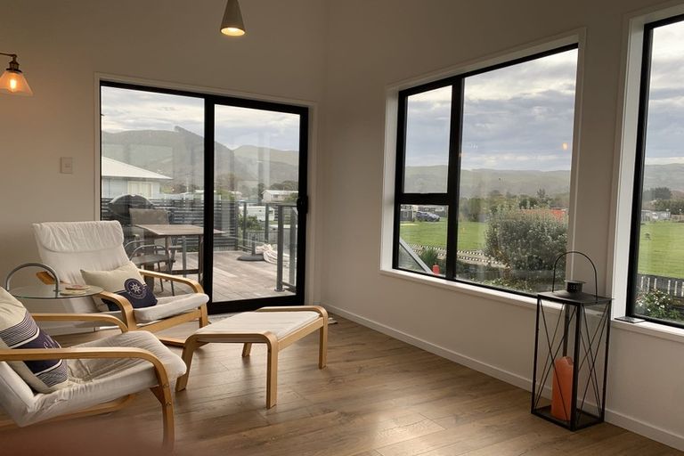 Photo of property in 68 Harper Road, Waimarama, Havelock North, 4294