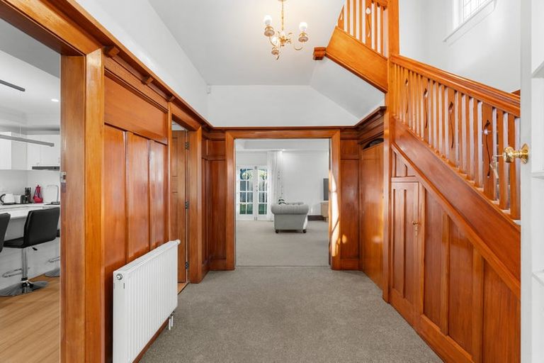 Photo of property in 31 Kotare Street, Fendalton, Christchurch, 8041