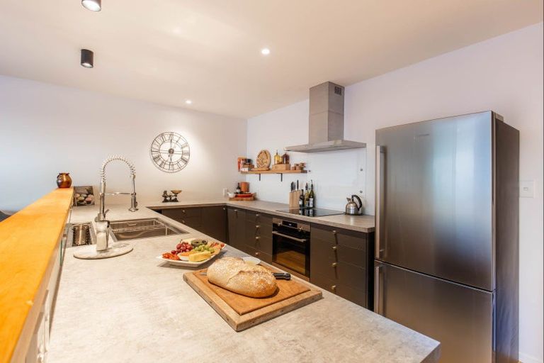 Photo of property in Latitude 41, 41/269 Wakefield Quay, Stepneyville, Nelson, 7010