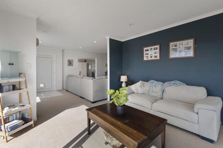 Photo of property in 57c Anglers Avenue, Warea, New Plymouth, 4381