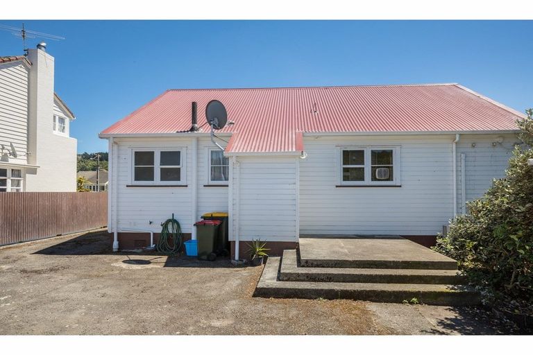 Photo of property in 26 Biddle Crescent, Taita, Lower Hutt, 5011