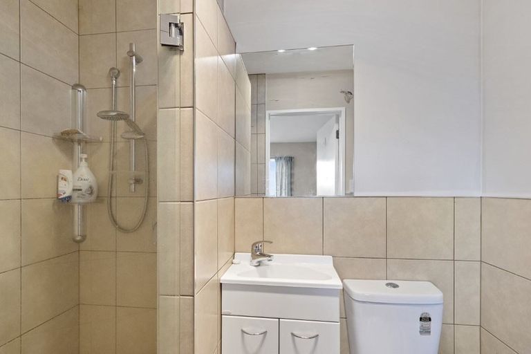 Photo of property in 50 Hooker Avenue, Bryndwr, Christchurch, 8053