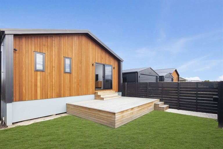 Photo of property in 6a Kingsbridge Drive, Burwood, Christchurch, 8083