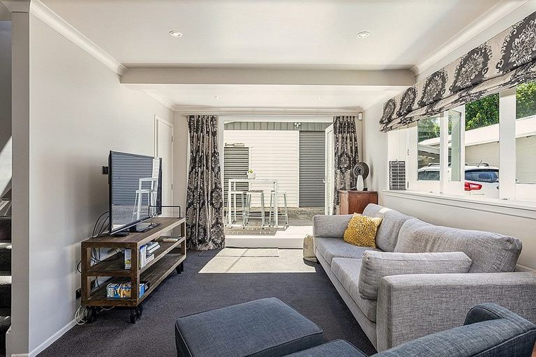Photo of property in 73 Alberton Avenue, Mount Albert, Auckland, 1025
