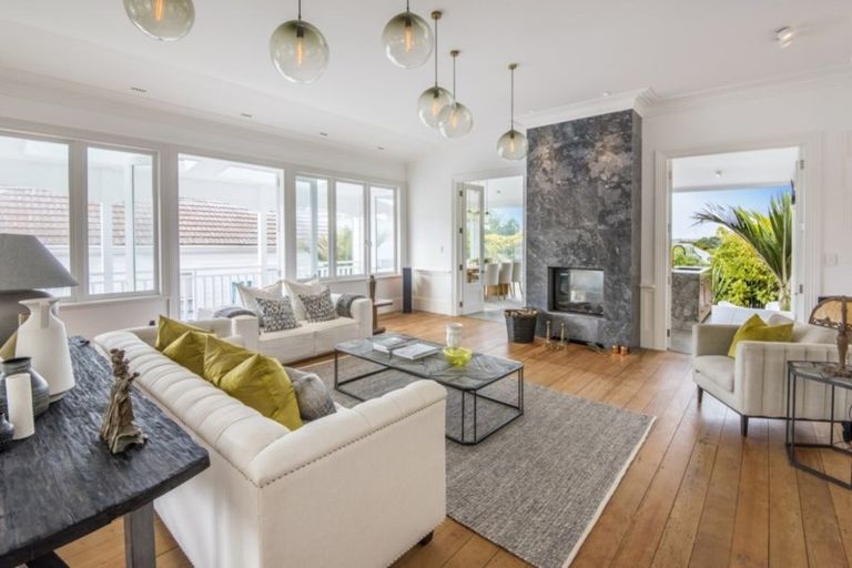 Photo of property in 8 St Aubyn Street, Devonport, Auckland, 0624