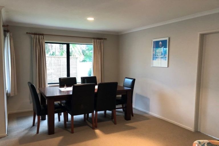 Photo of property in 22 Tuihana Drive, Papamoa Beach, Papamoa, 3118