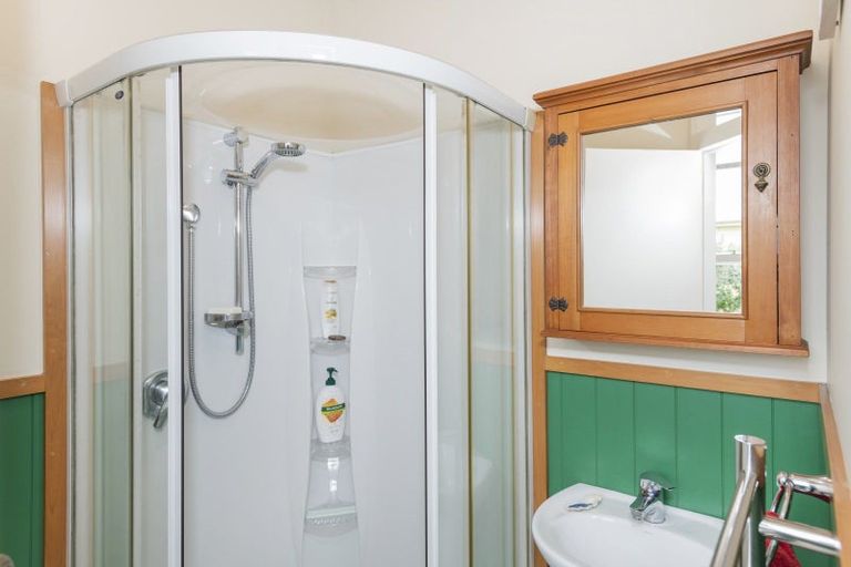 Photo of property in 5 Ormond Road, Whataupoko, Gisborne, 4010